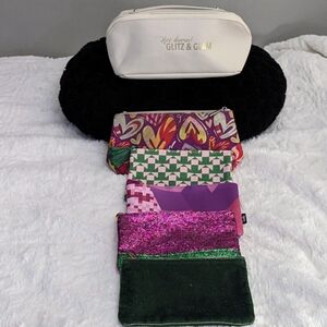 Set Of 6 Various Sized Cosmetic Bags